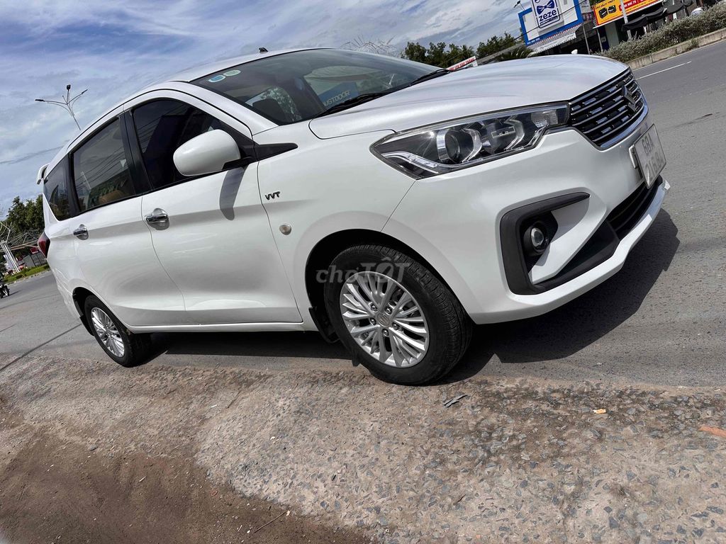 Suzuki Ertiga 2021 - ảnh 2