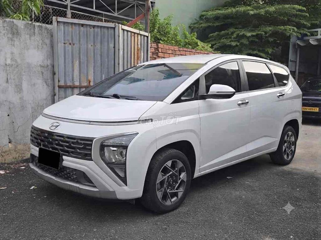 Hyundai Stargazer 2022 - ảnh 1