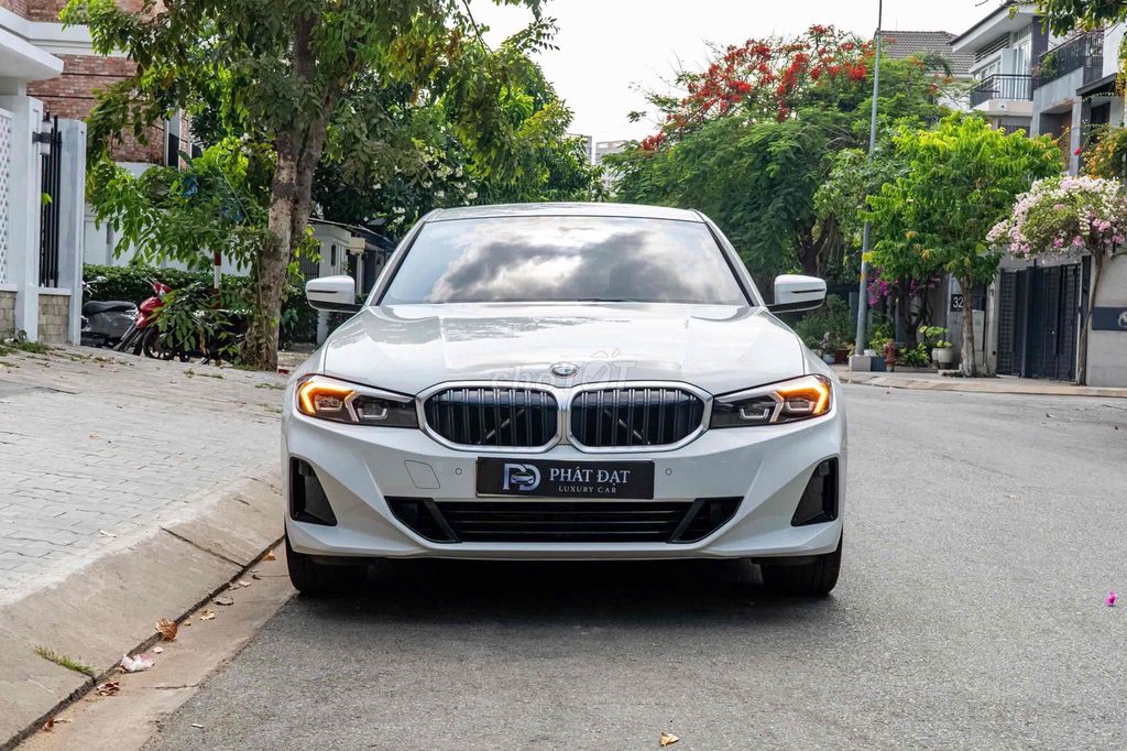 BMW 2024 - ảnh 1