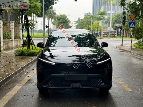 VinFast Limo Green AT 2026 - ảnh 1