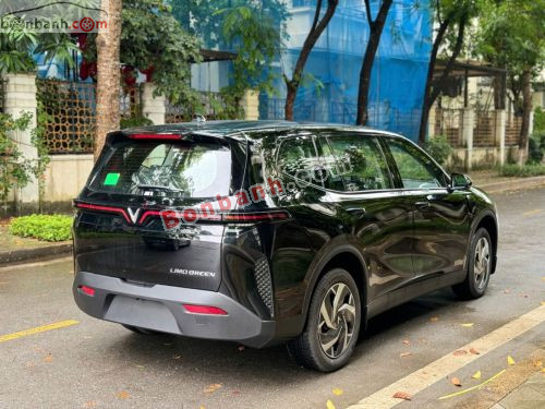VinFast Limo Green AT 2026 - ảnh 2
