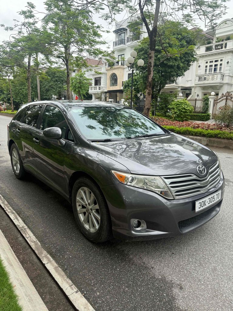 Toyota Venza - ảnh 5