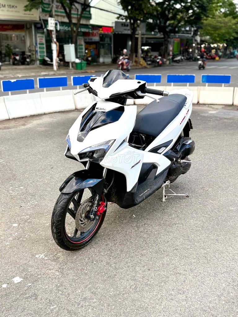 Honda Air Blade 2017 - ảnh 2