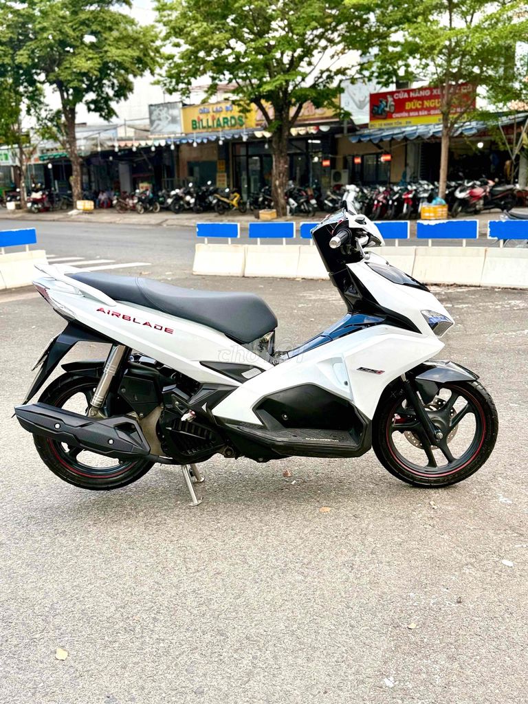 Honda Air Blade 2017 - ảnh 5