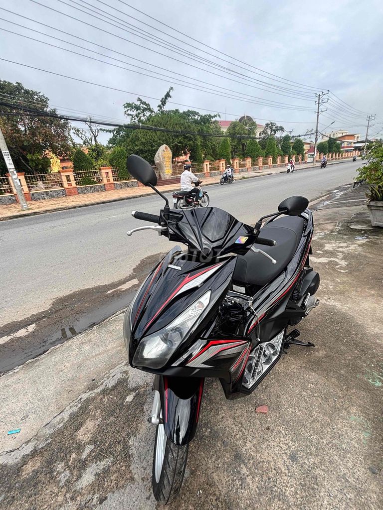 Honda Air Blade 2014 - ảnh 2