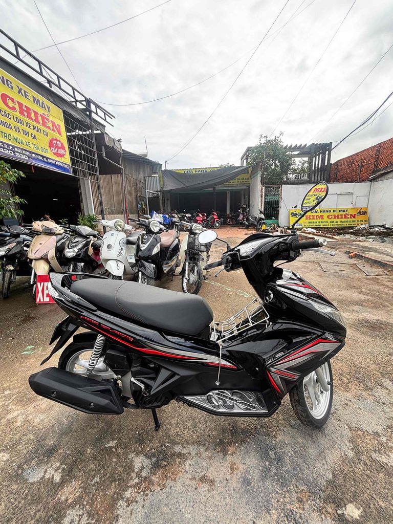 Honda Air Blade 2014 - ảnh 3