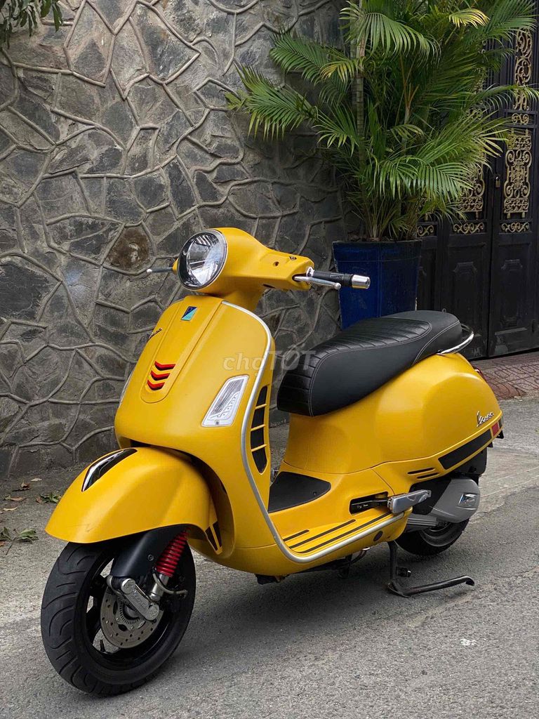 Vespa GTS 2018 - ảnh 1