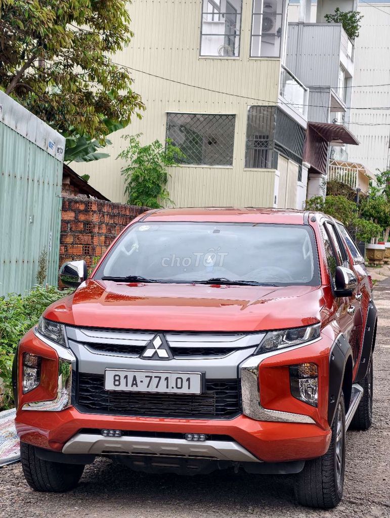 Mitsubishi Triton 2021 - ảnh 3