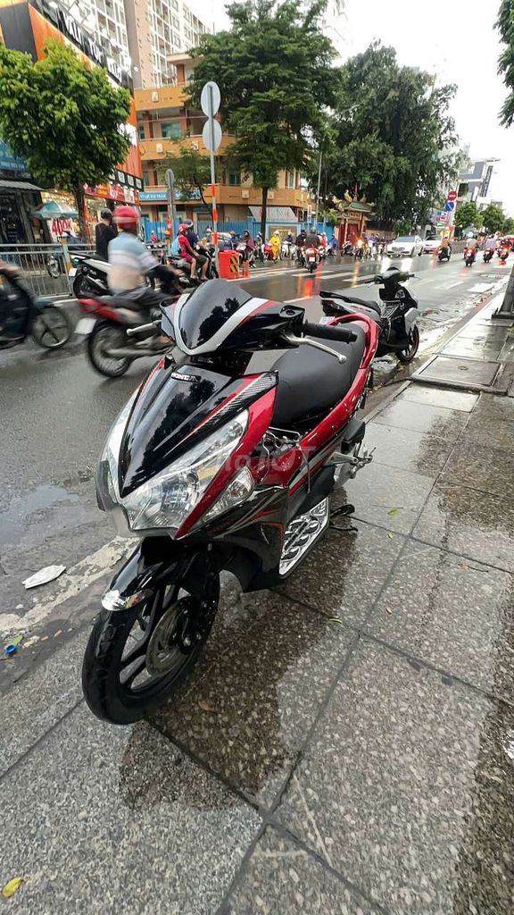 Honda Air Blade 2012 - ảnh 5