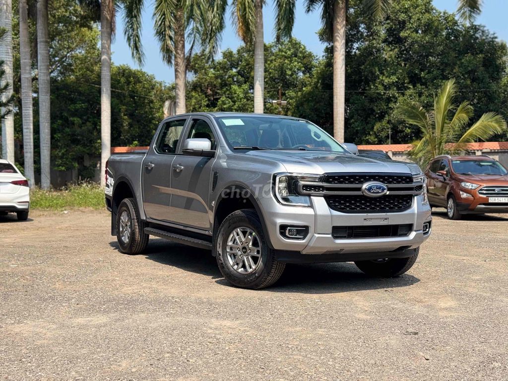 Ford - ảnh 1