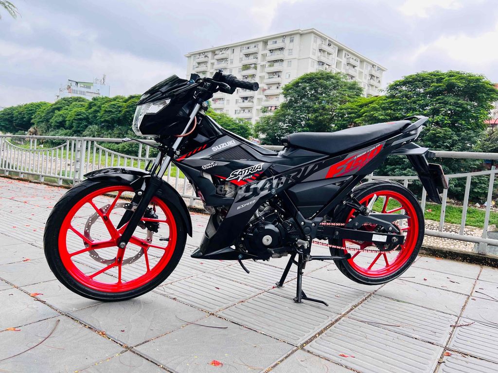 Suzuki Satria 2022 - ảnh 1