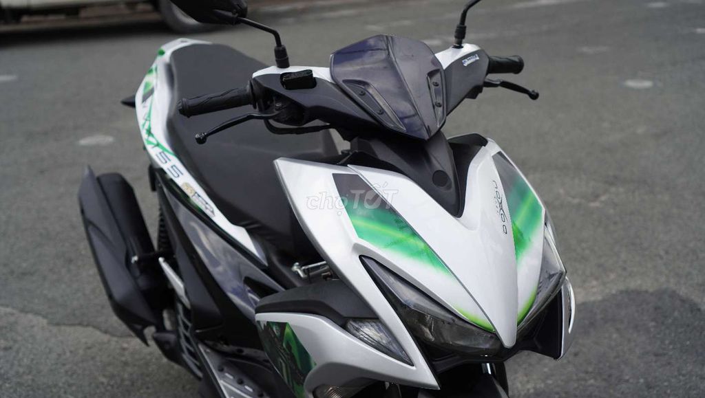 Yamaha NVX 2017 - ảnh 2