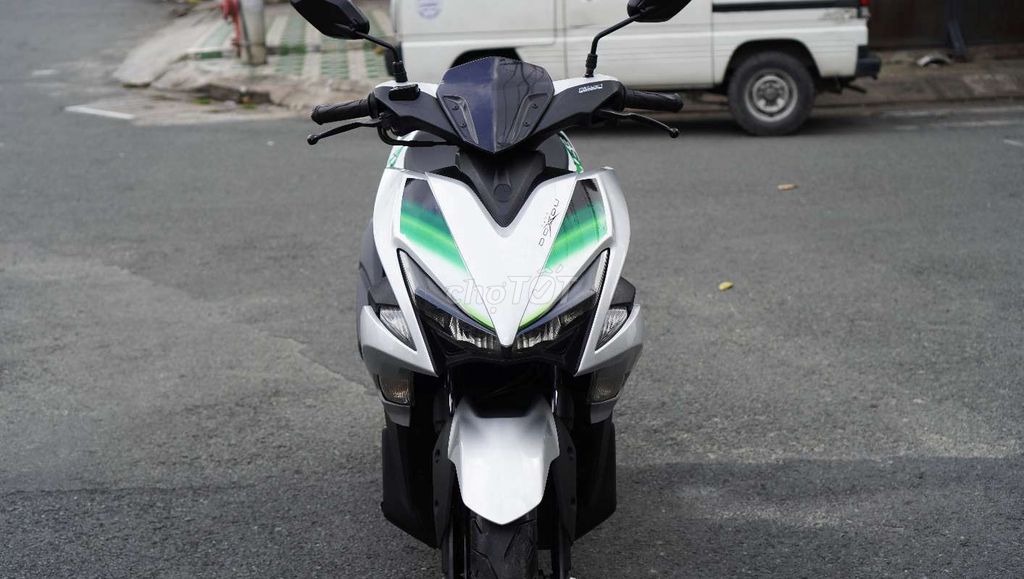 Yamaha NVX 2017 - ảnh 3