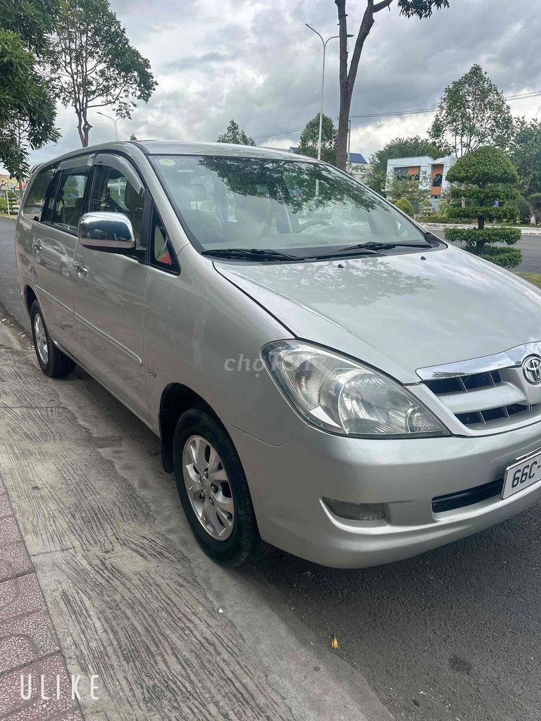 Toyota Innova 2007 - ảnh 2