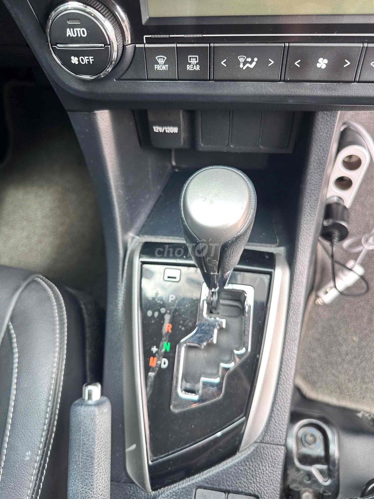Toyota Corolla Altis 2015 - ảnh 5
