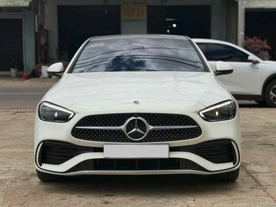 Mercedes Benz 2025 - ảnh 1