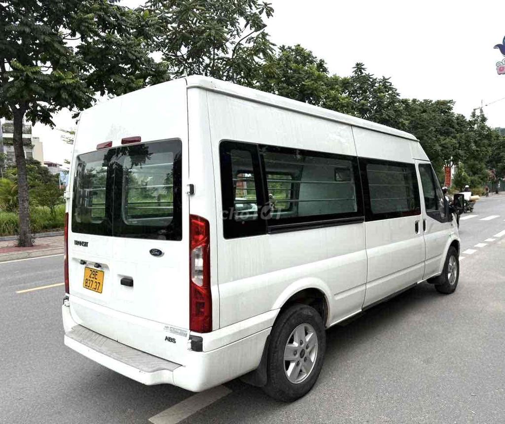 Ford Transit - ảnh 4