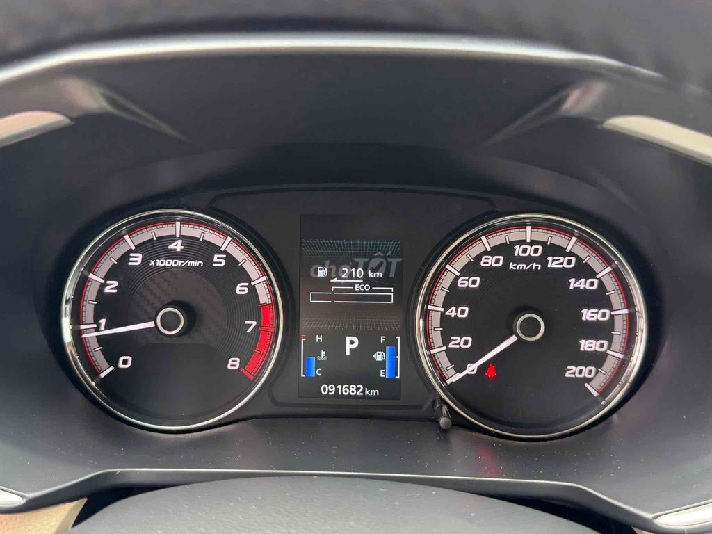 Hyundai Custin Cao Cấp 2.0T 2023 - ảnh 5