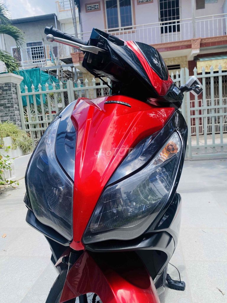 Honda Air Blade 2015 - ảnh 2