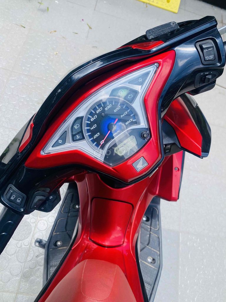 Honda Air Blade 2015 - ảnh 3