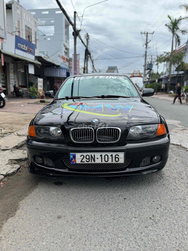 BMW - ảnh 1