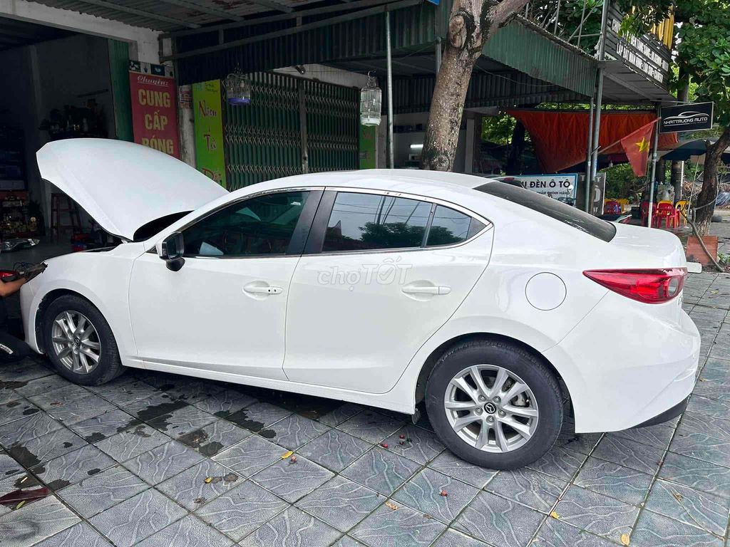 Mazda 3 - ảnh 1