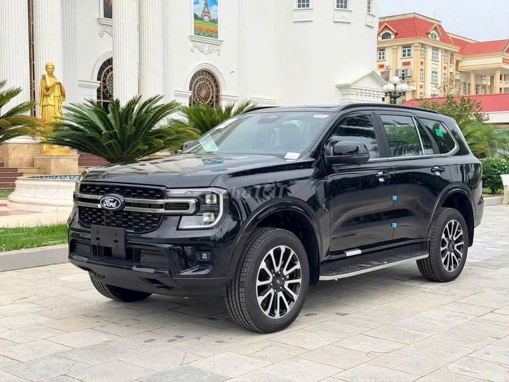 Ford Everest - ảnh 2