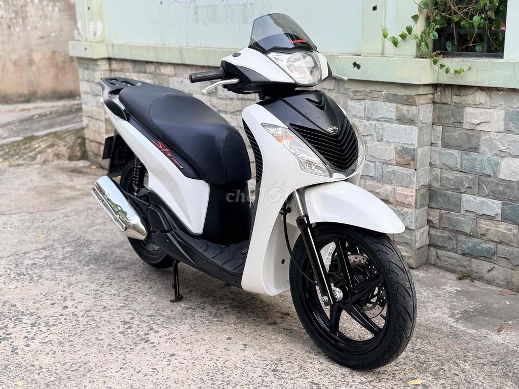 Honda 2010 - ảnh 1