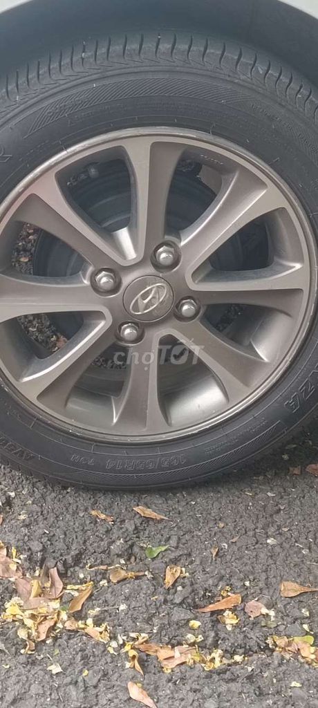 Hyundai i10 2015 - ảnh 2