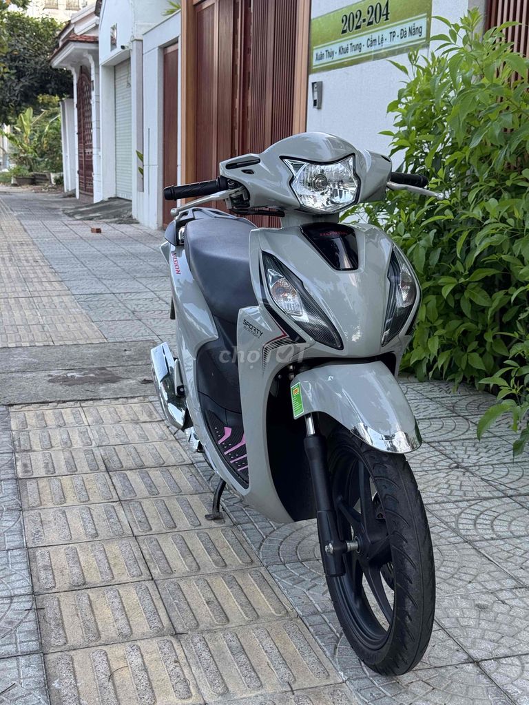 Honda Vision 2024 - ảnh 4