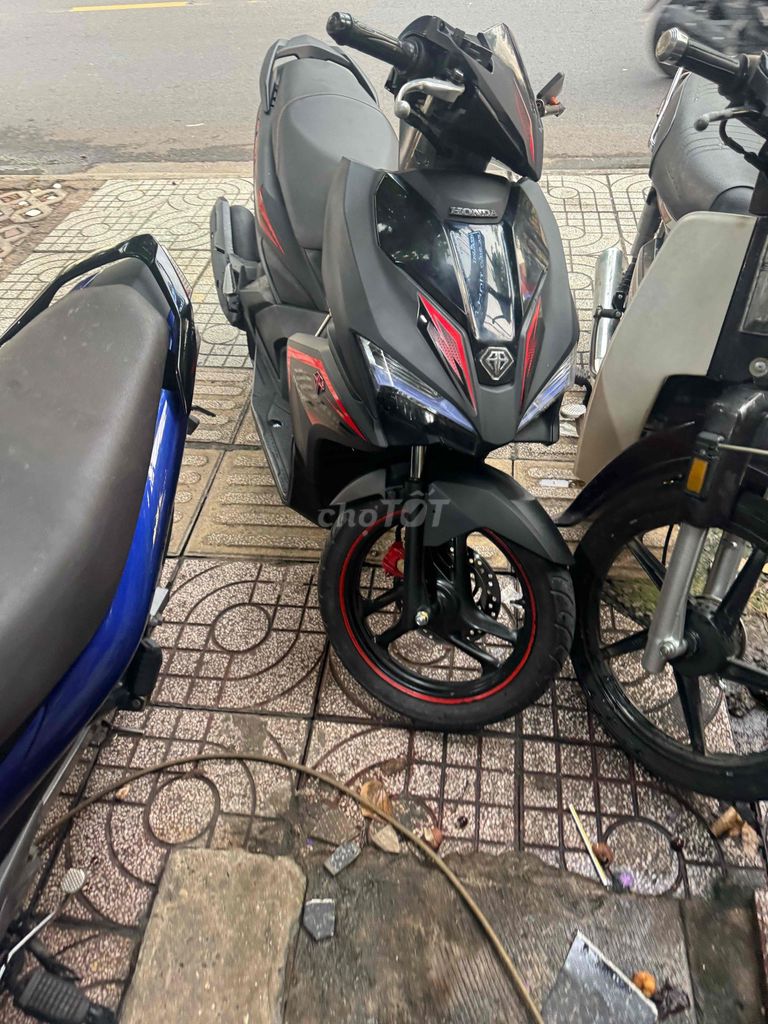 Honda Air Blade 2019 - ảnh 1