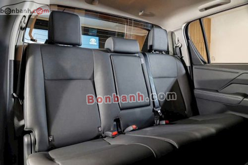 Toyota Hilux Pro 2.8L 4x2 AT 2026 - ảnh 4