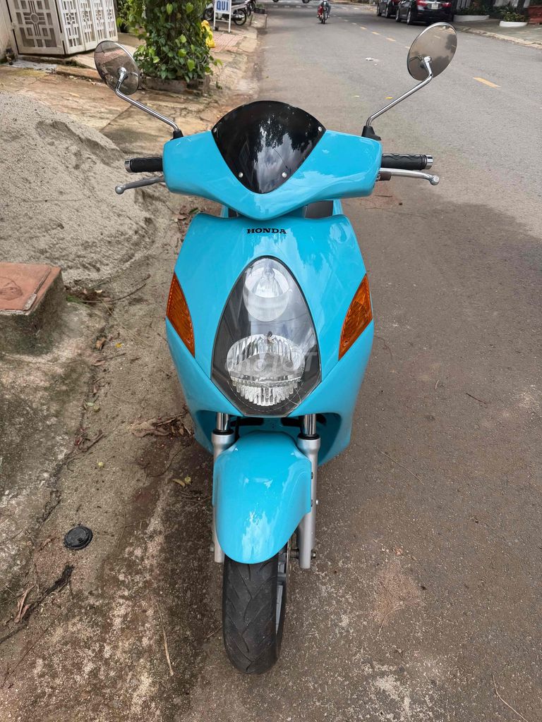 Honda Vision 2005 - ảnh 2