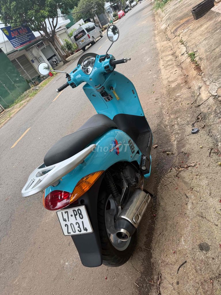 Honda Vision 2005 - ảnh 4