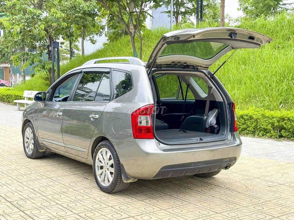 Kia Carens 2011 - ảnh 5