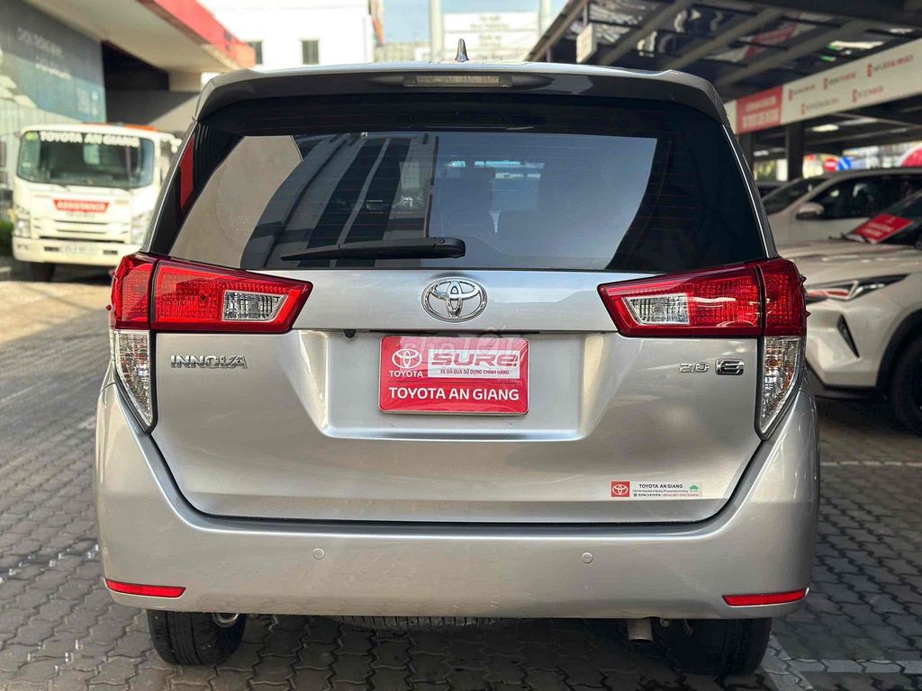 Toyota Innova 2.0E 2019 - ảnh 5