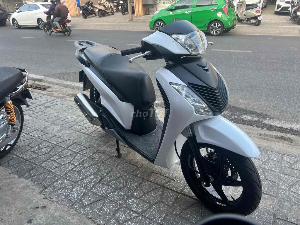 Honda 2008 - ảnh 1