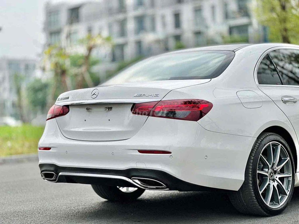 Mercedes-Benz 2021 - ảnh 2