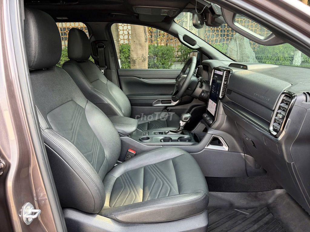 Ford Everest 2025 - ảnh 5