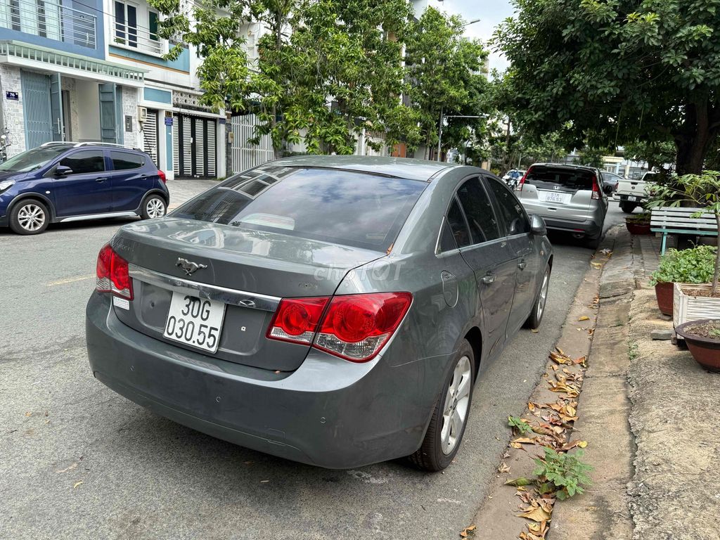Daewoo Lacetti 2009 - ảnh 3