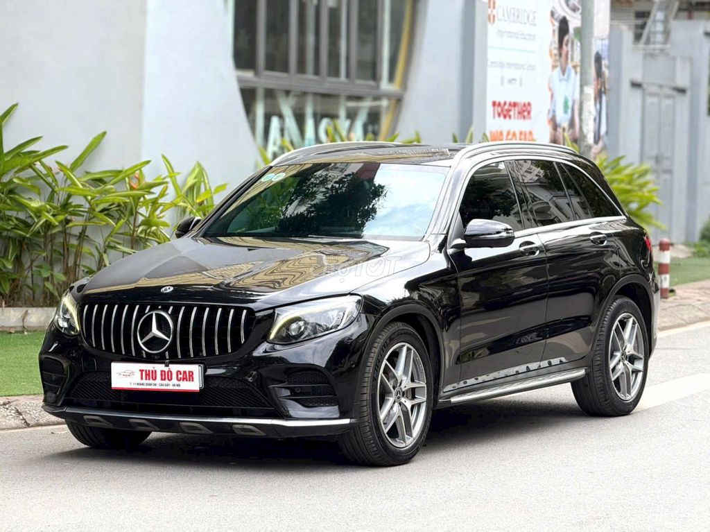 Mercedes-Benz GLC 2018 - ảnh 3