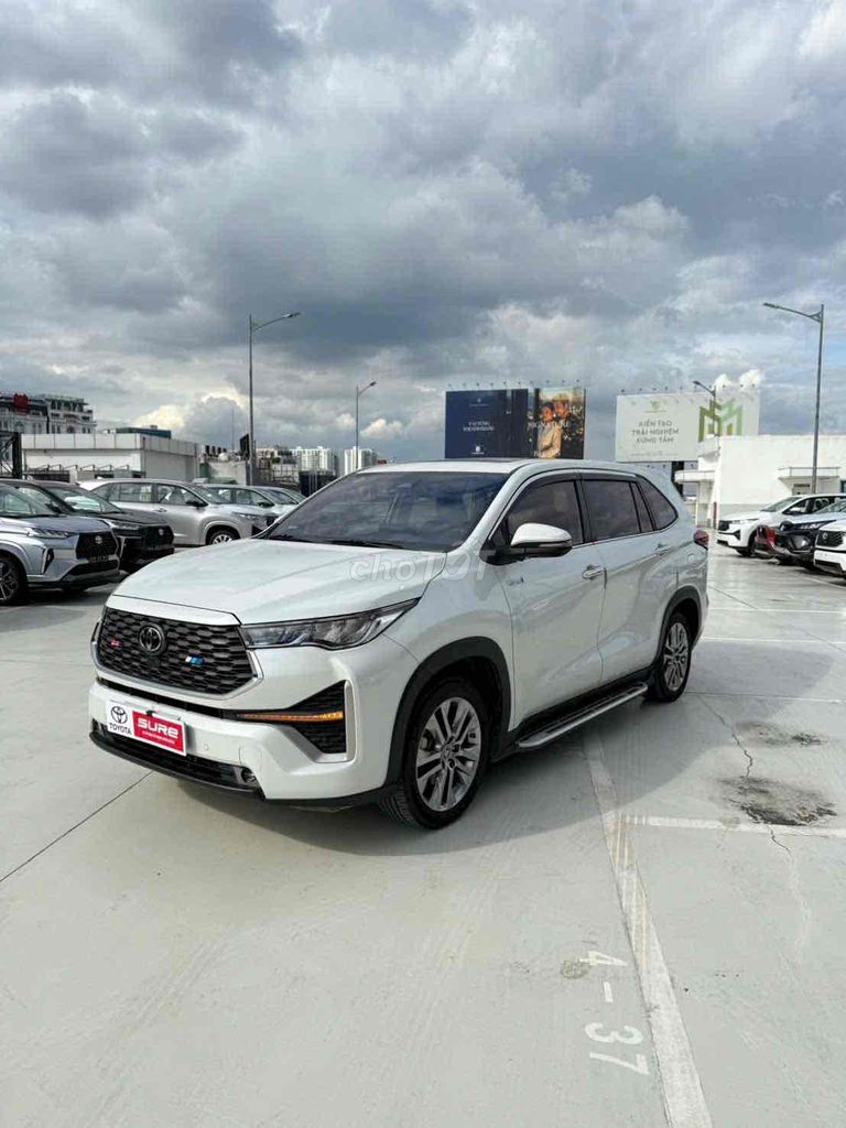 Toyota Innova Cross 2023 - ảnh 3