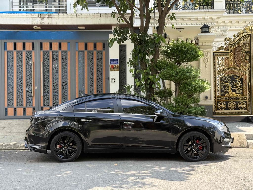 Chevrolet Cruze 2016 - ảnh 4