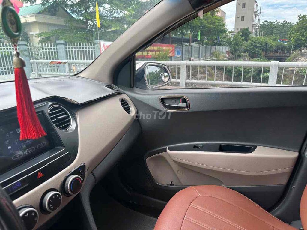 Hyundai Grand i10 - ảnh 3