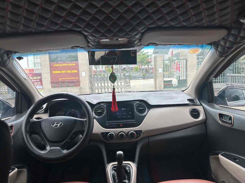 Hyundai Grand i10 - ảnh 4