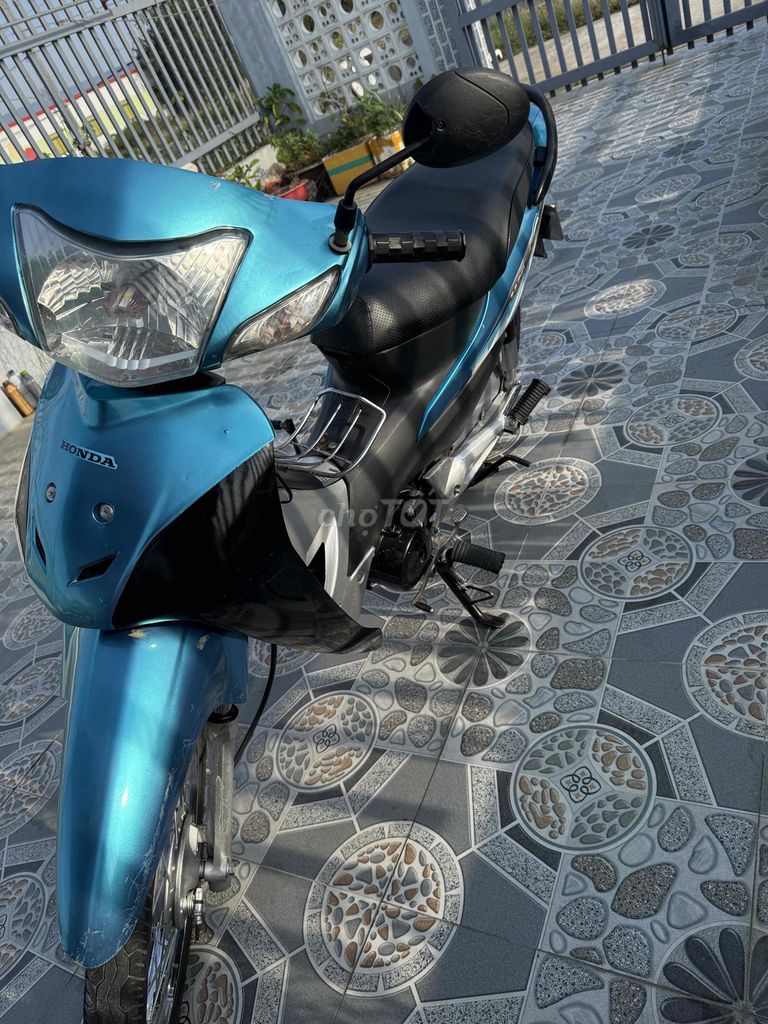 Honda Wave 2012 - ảnh 2