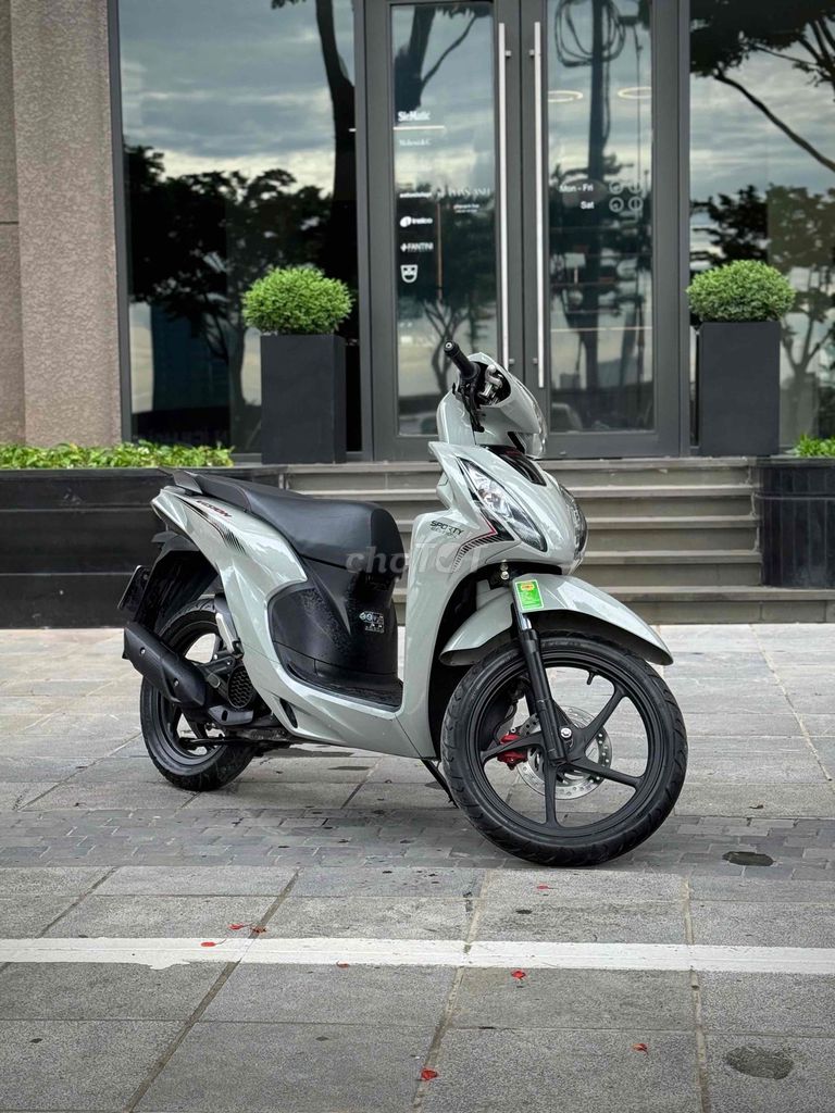 Honda Vision 2024 - ảnh 4