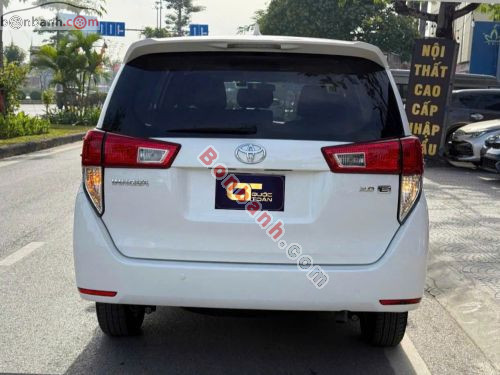 Toyota Innova 2.0E 2020 - ảnh 4