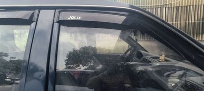 Mitsubishi Jolie 2000 - ảnh 1
