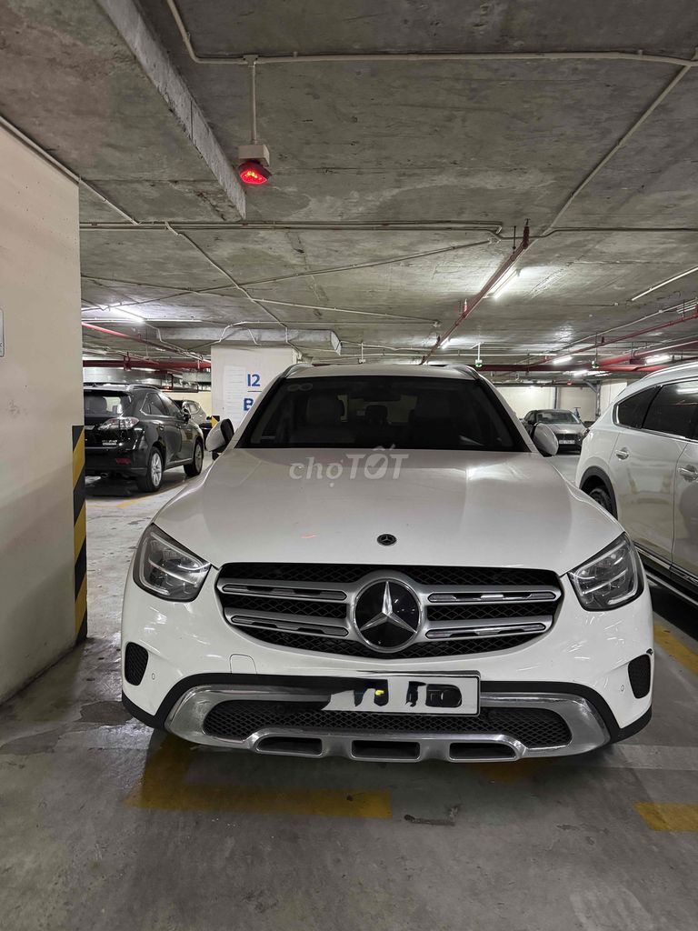 Mercedes-Benz GLC 2021 - ảnh 1
